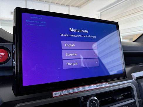 Used 2025 Toyota Tacoma TRD Off-Road image 25