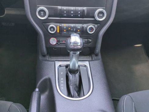 Used 2020 Ford Mustang GT w/ Black Accent Package RWD image 21
