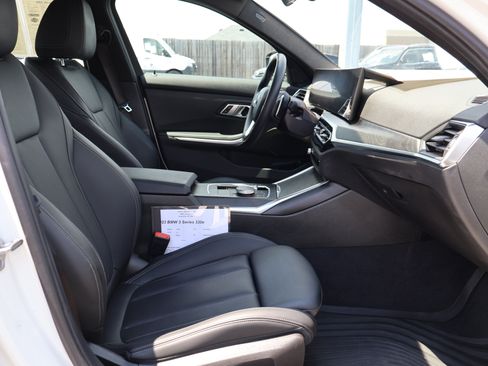 Used 2023 BMW 330e w/ Driving Assistance Package RWD image 29