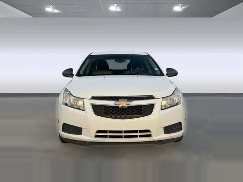Used 2012 Chevrolet Cruze LS image 6