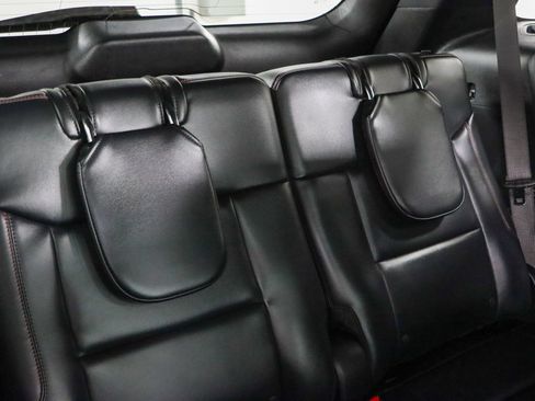 Used 2025 Ford Explorer ST AWD/4WD image 30