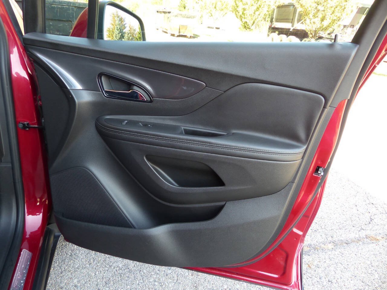 Used 2019 Buick Encore Sport Touring w/ Safety Package FWD image 37