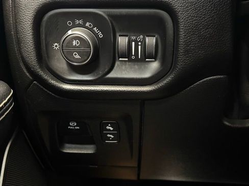 Used 2021 RAM 1500 Laramie image 15