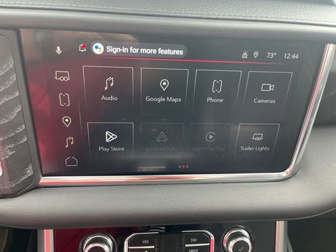 Used 2023 GMC Yukon Denali image 24