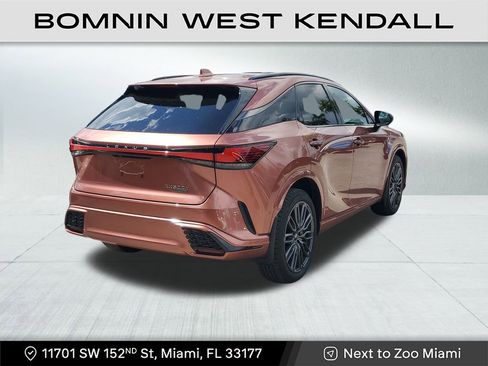 Used 2023 Lexus RX 500h F Sport image 7