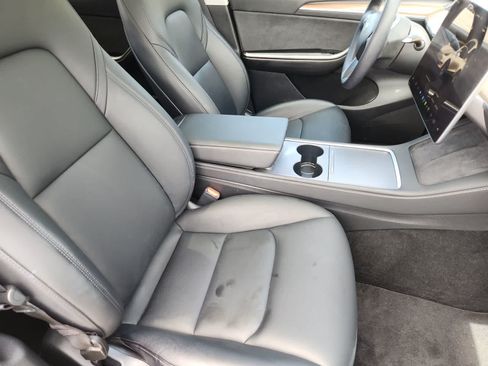 Used 2023 Tesla Model Y Long Range AWD/4WD image 12