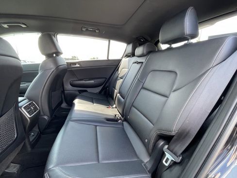 Certified 2022 Kia Sportage Nightfall Edition image 26