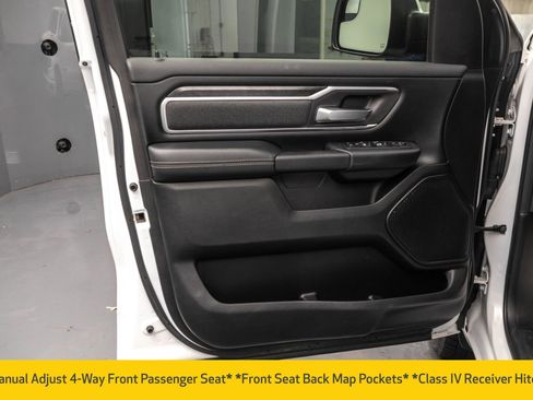 Used 2020 RAM 1500 Big Horn AWD/4WD image 32