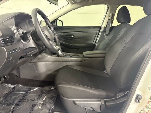 Certified 2025 Nissan Sentra S image 20