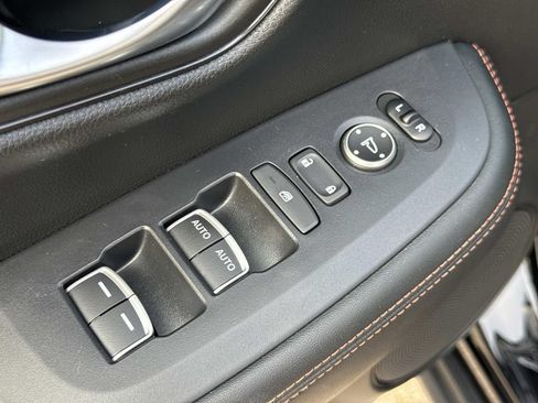 Used 2023 Honda HR-V Sport image 17