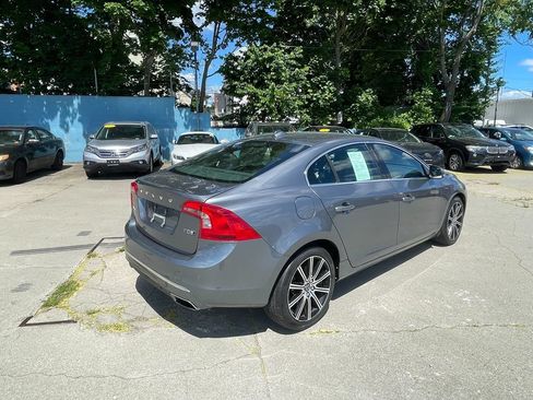 Used 2018 Volvo S60 T5 Inscription AWD/4WD image 5