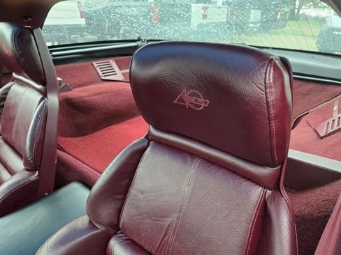 Used 1993 Chevrolet Corvette Coupe image 11