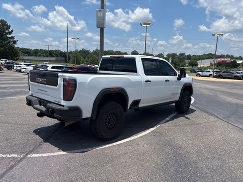 Used 2025 GMC Sierra 2500 AT4X w/ AT4X AEV Edition AWD/4WD image 3