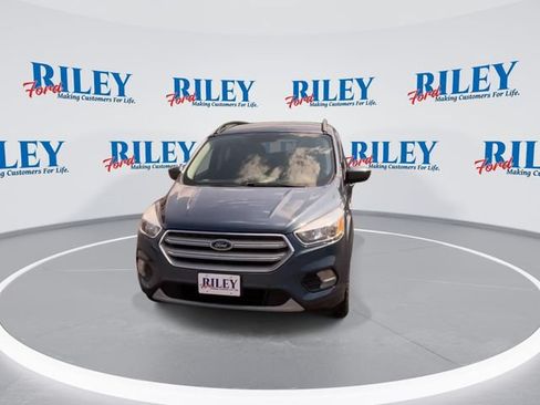 Used 2018 Ford Escape SE AWD/4WD image 3