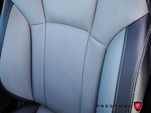 Used 2025 Subaru Outback Limited image 21