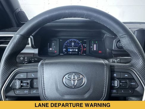 Used 2025 Toyota Tacoma SR5 w/ SR5 Upgrade Package AWD/4WD image 3