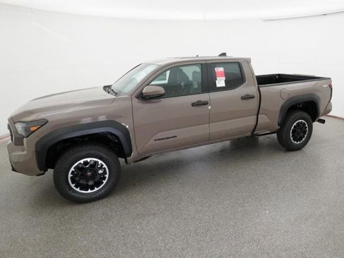 New 2026 Toyota Tacoma TRD Off-Road AWD/4WD image 24