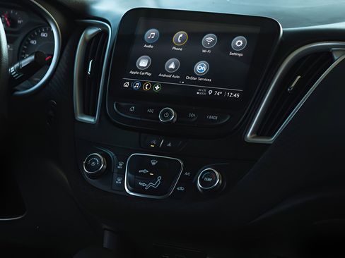 Used 2022 Chevrolet Malibu LS FWD image 19