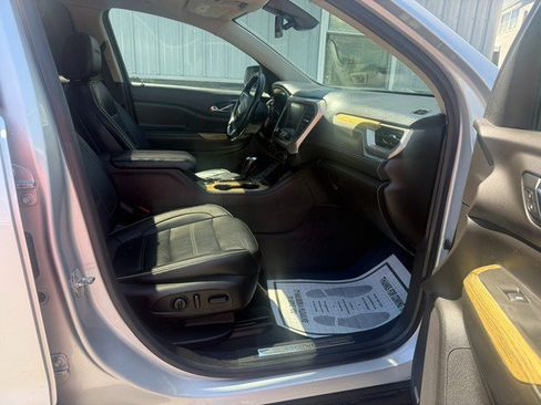 Used 2019 GMC Acadia Denali w/ Technology Package AWD/4WD image 15