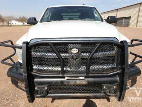 Used 2015 RAM 2500 Tradesman w/ Chrome Appearance Group image 7