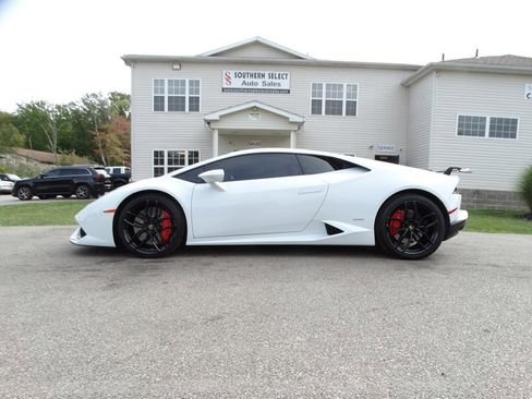 Used 2015 Lamborghini Huracan LP 610-4 image 1
