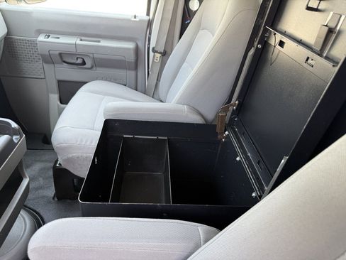 Used 2012 Ford E-150 and Econoline 150 w/ PWR Group RWD image 28