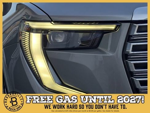 New 2026 GMC Acadia Denali w/ Super Cruise Package FWD image 10