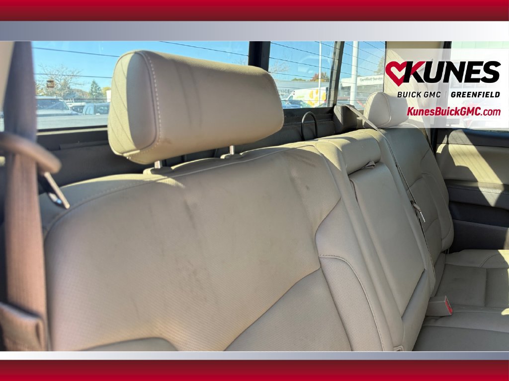 Used 2014 GMC Sierra 1500 SLT w/ SLT Crew Cab Value Package AWD/4WD image 31