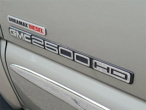 Used 2003 GMC Sierra 2500 SLE w/ Skid Plate Package image 27