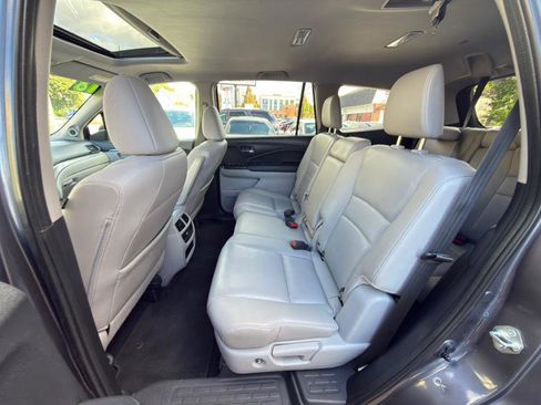 Used 2018 Honda Pilot EX-L image 11