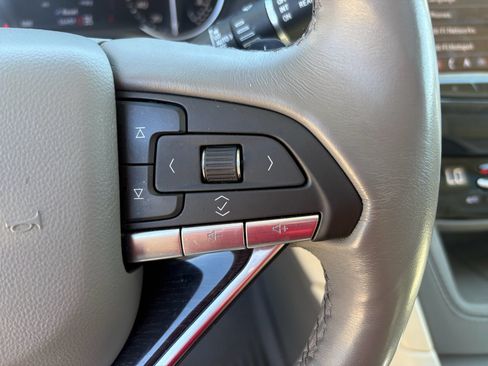 Used 2024 Cadillac XT6 Premium Luxury AWD/4WD image 14