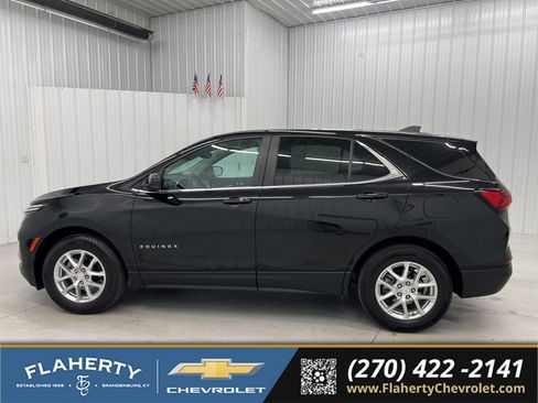 Used 2024 Chevrolet Equinox LT w/ LPO, Floor Liner Package FWD image 5