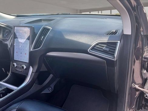 Used 2024 Ford Edge SEL AWD/4WD image 25