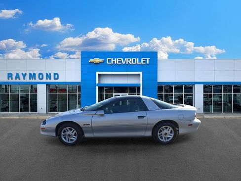 Used 1996 Chevrolet Camaro Z28 RWD image 6