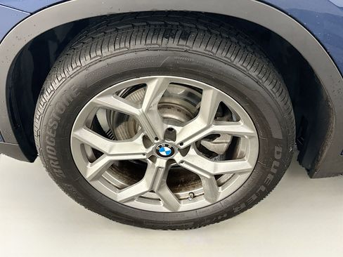Used 2021 BMW X3 xDrive30e w/ Executive Package image 11