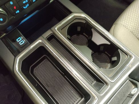 Used 2018 Ford F150 XLT w/ Equipment Group 302A Luxury image 26