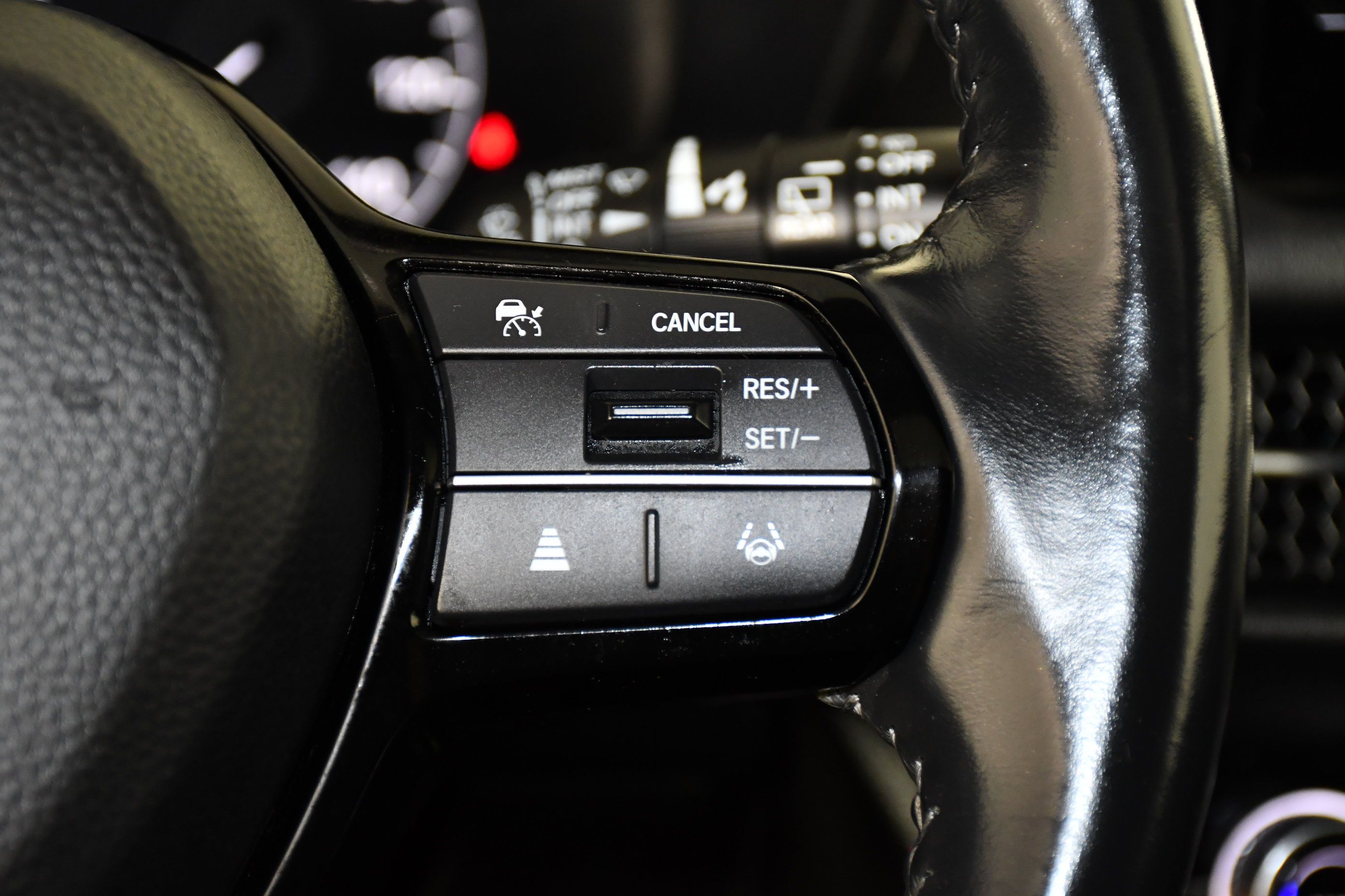 Certified 2023 Honda HR-V EX-L image 21
