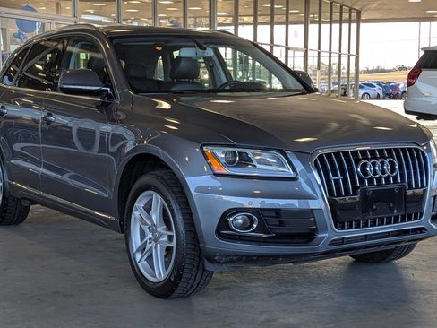 Used 2016 Audi Q5 2.0T Premium Plus w/ Technology Package image 7