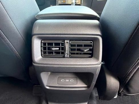 Used 2025 Honda CR-V EX-L image 16