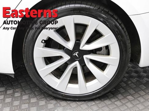 Used 2023 Tesla Model 3 Standard Range RWD image 8