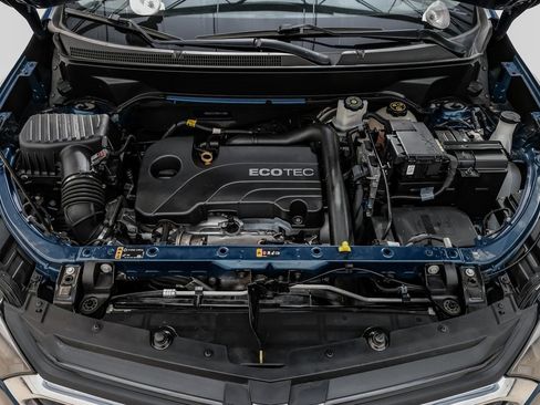 Used 2021 Chevrolet Equinox LT w/ LPO, Cargo Package image 58