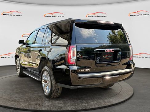 Used 2018 GMC Yukon SLT w/ Open Road Package AWD/4WD image 8