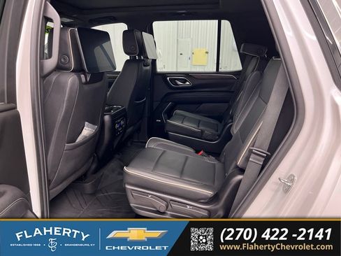 Used 2024 Chevrolet Tahoe Premier w/ Advanced Technology Package AWD/4WD image 11