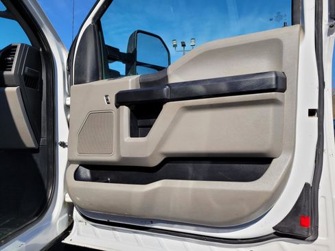 Used 2021 Ford F350 XL w/ Power Equipment Group image 22
