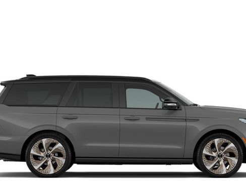 New 2026 Lincoln Navigator Black Label w/ Black Label Special Edition AWD/4WD image 5
