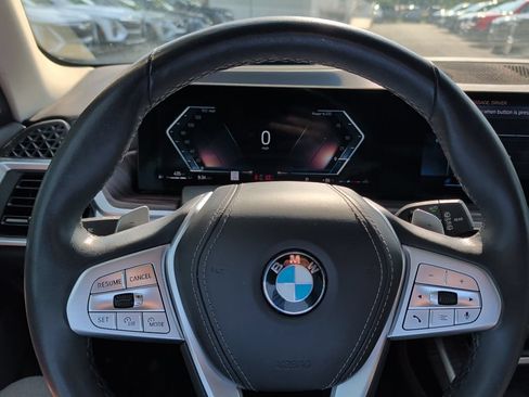 Used 2023 BMW X7 xDrive40i w/ Executive Package AWD/4WD image 14