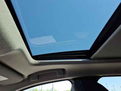 New 2026 Nissan Kicks SR FWD image 15
