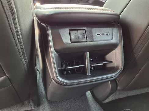 New 2026 Dodge Charger R/T image 23