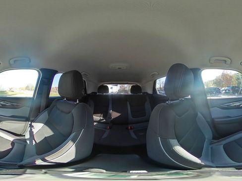 Used 2025 Chevrolet TrailBlazer LT image 40