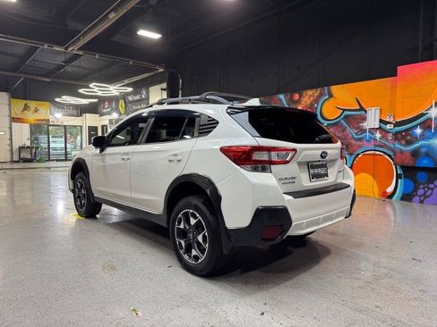 Used 2019 Subaru Crosstrek 2.0i Premium AWD/4WD image 3